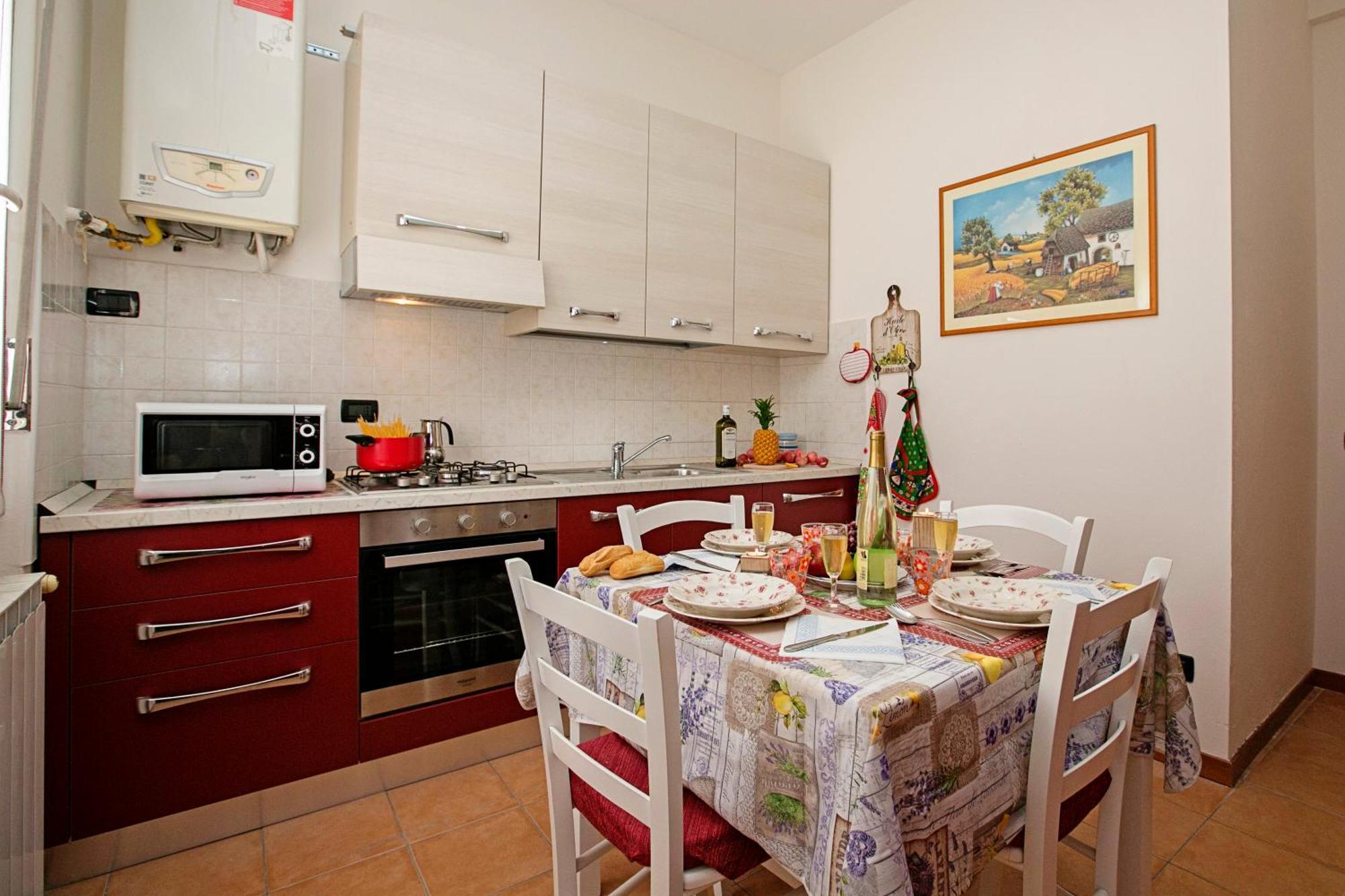 Villa Mimosa - Appartamento 1 - Happy Rentals Ντεζεντσάνο ντελ Γκάρντα Εξωτερικό φωτογραφία